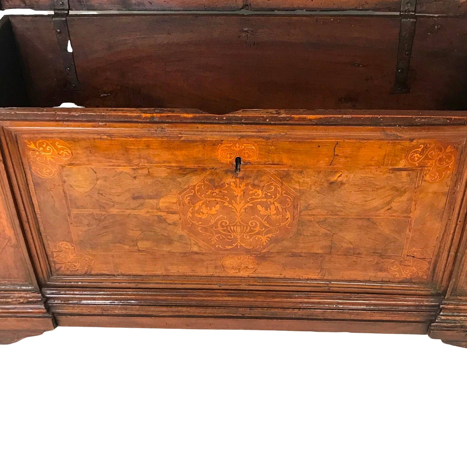 17th century discount blanket chest